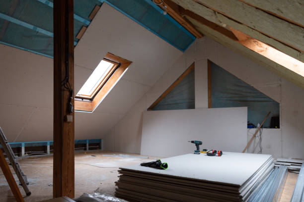 Best Professional Insulation Contractor  in Bainbridge, OH